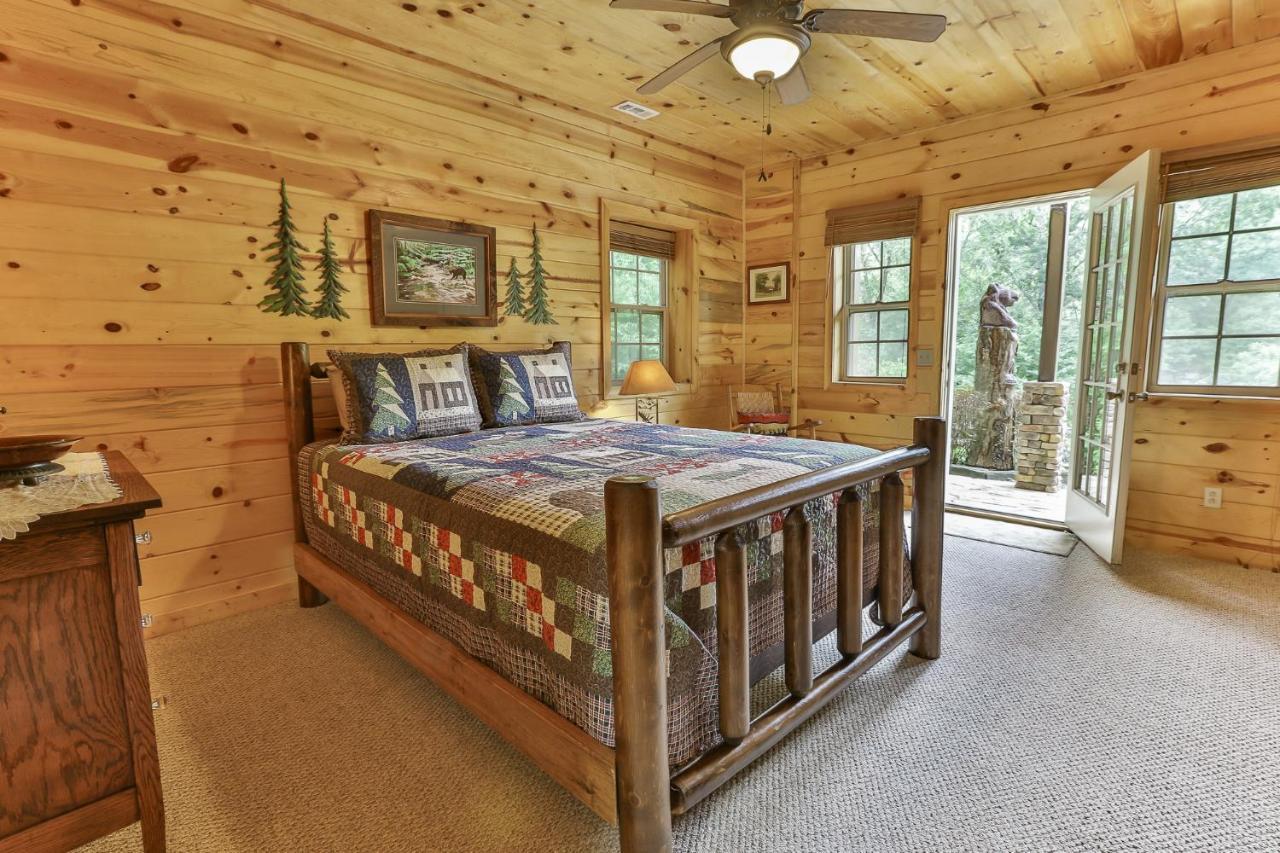 Heaven On The Toccoa Where You Will Enjoy The Sites And Sounds Of The Toccoa River Mineral Bluff 外观 照片