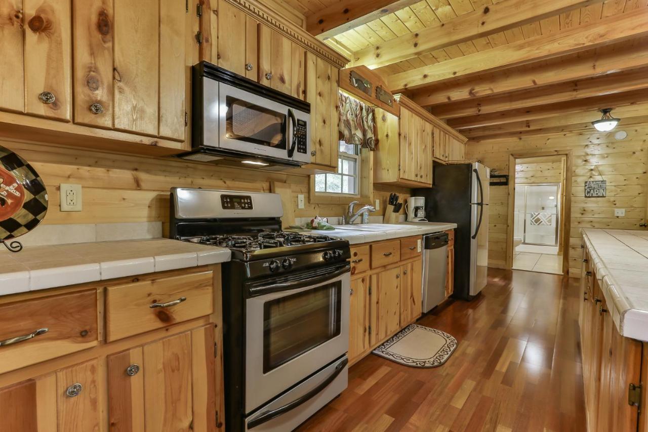 Heaven On The Toccoa Where You Will Enjoy The Sites And Sounds Of The Toccoa River Mineral Bluff 外观 照片